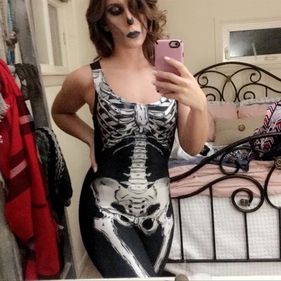 SOLD - Picture 4 of 4